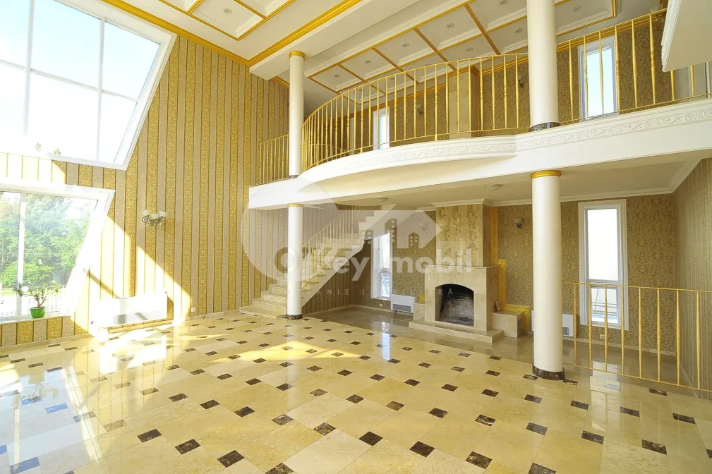 Офис, Буюканы, ПАРИС