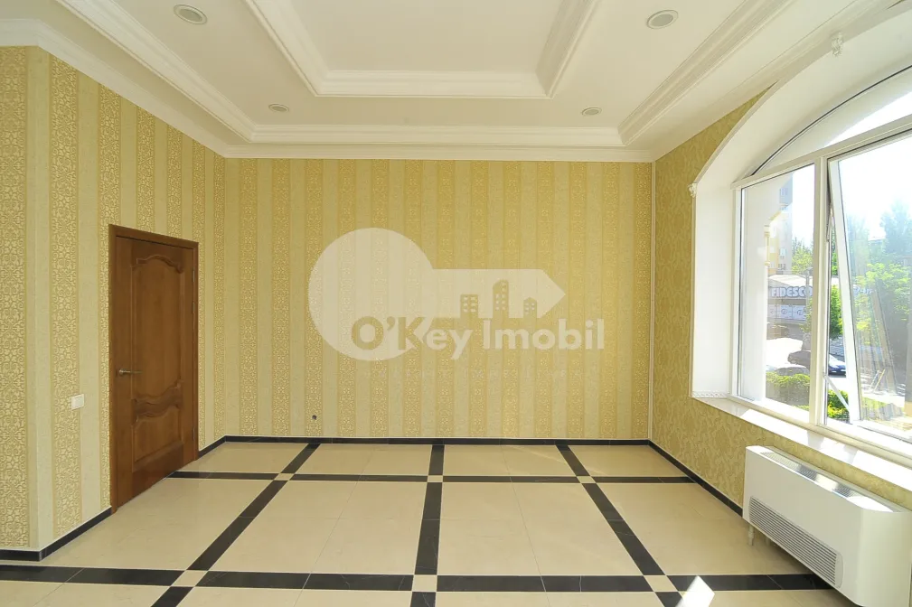 Офис, Буюканы, ПАРИС