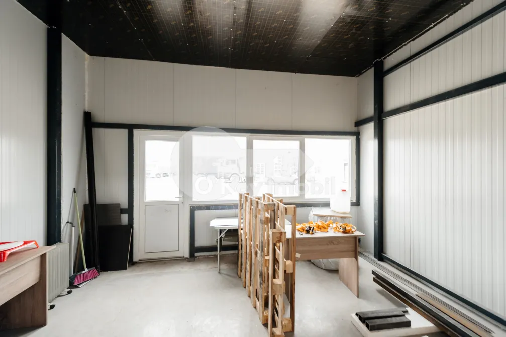 Склад, Чеканы, УЗИНЕЛОР