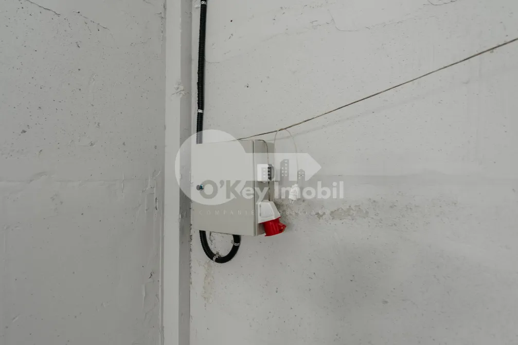 Склад, Чеканы, УЗИНЕЛОР