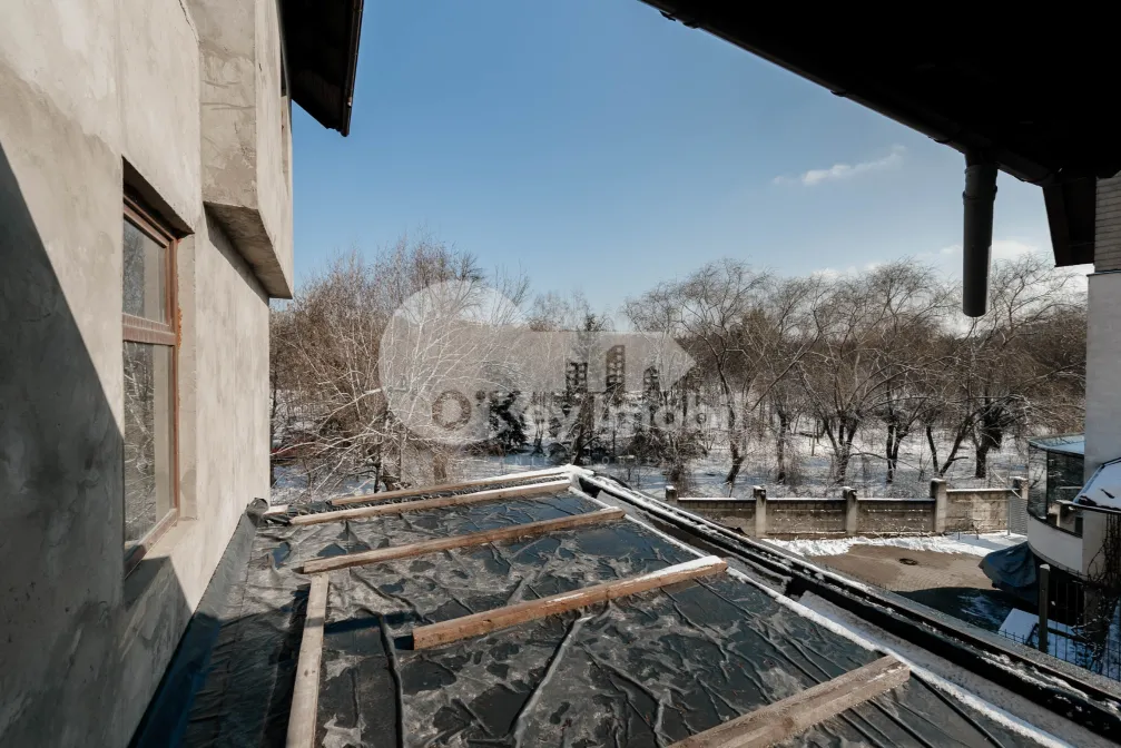 Дом, Буюканы, ВАСИЛЕ ЛУПУ