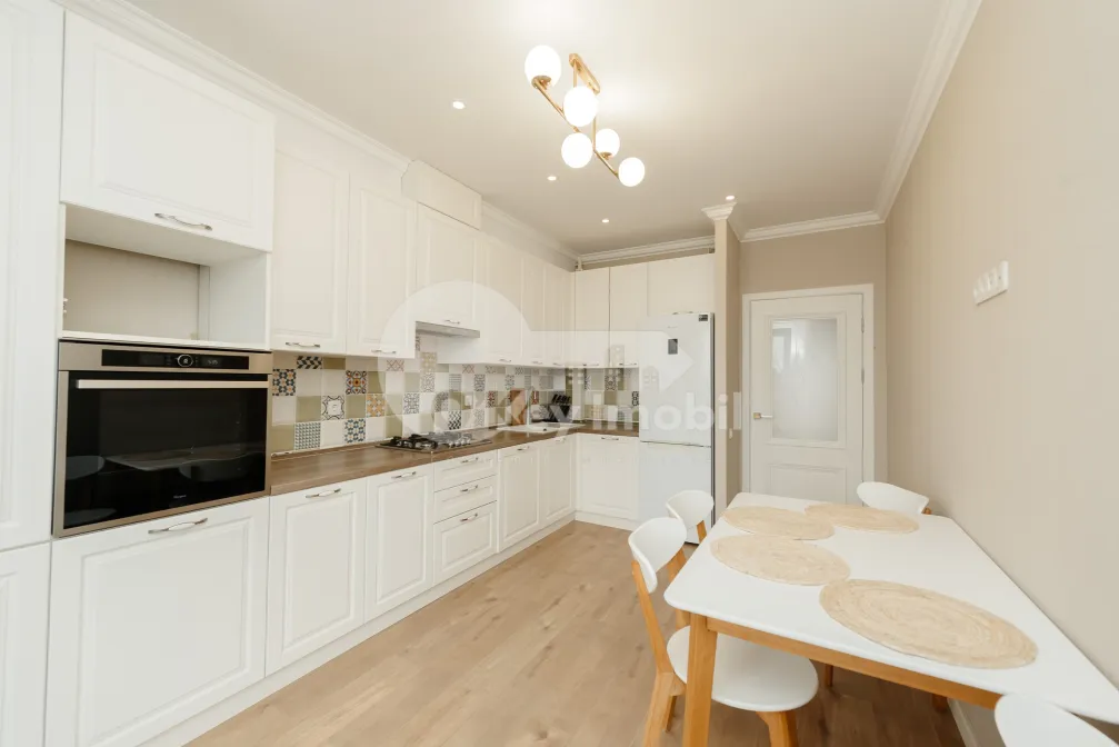 Apartament, Buiucani, ION CREANGĂ