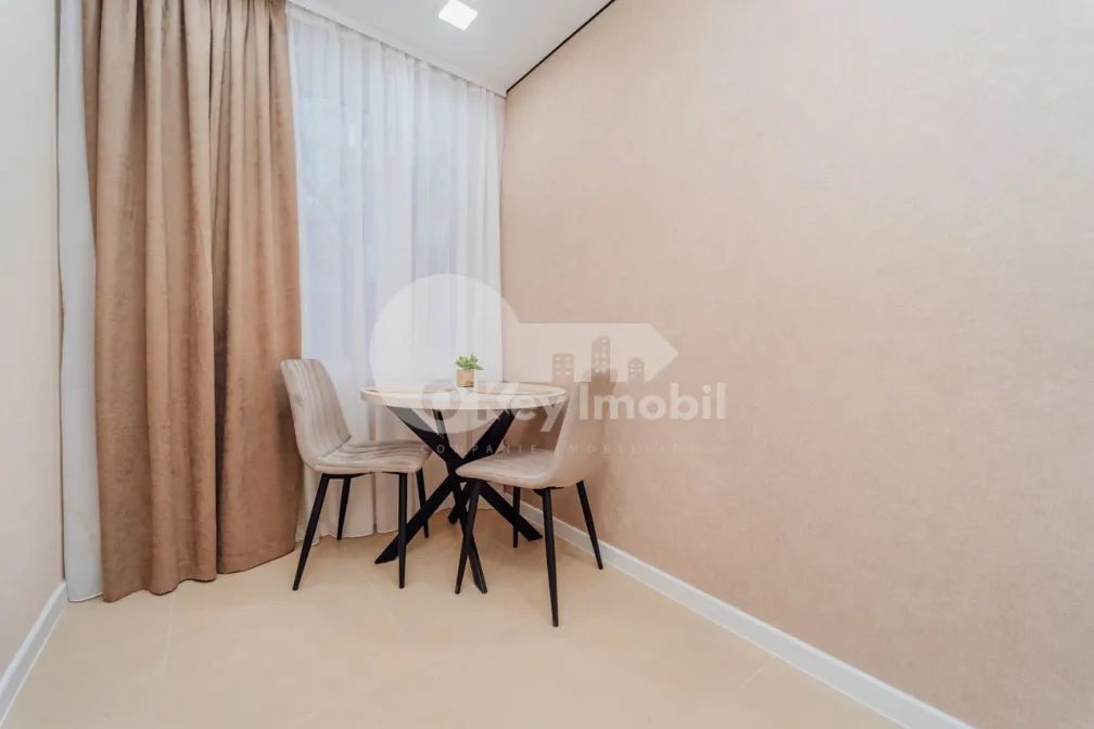 Квартира, Ботаника, НИКОЛАЙ ЗЕЛИНСКОГО