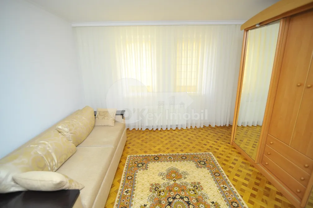 Casă, Centru, MOARA ROȘIE