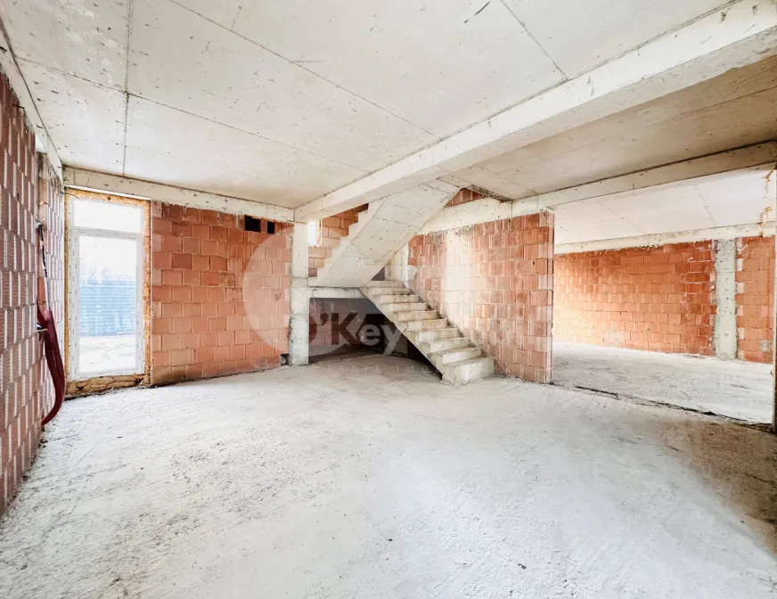 Таунхаус,ЧЕКАНЫ