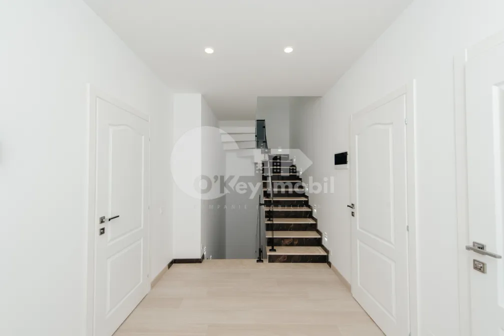 Дом, ПЭШУНИЛОР