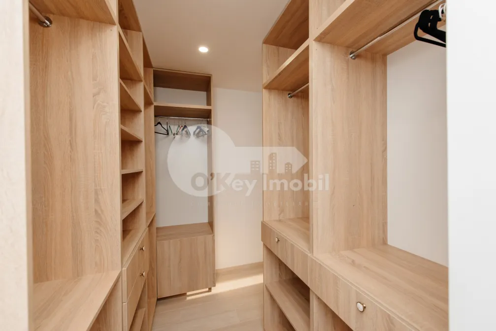 Дом, ПЭШУНИЛОР