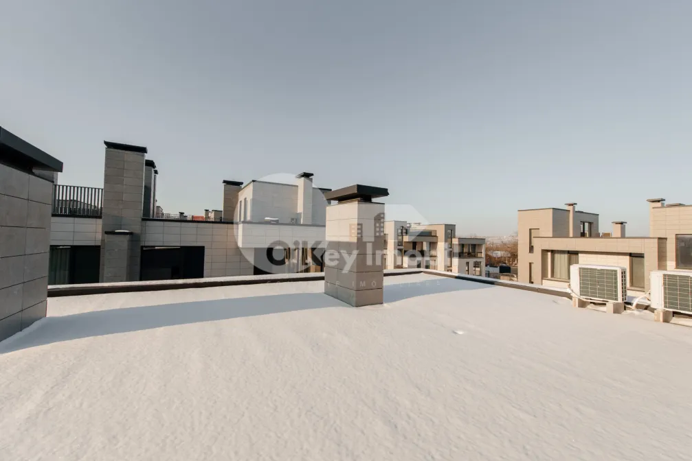 Дом, ПЭШУНИЛОР