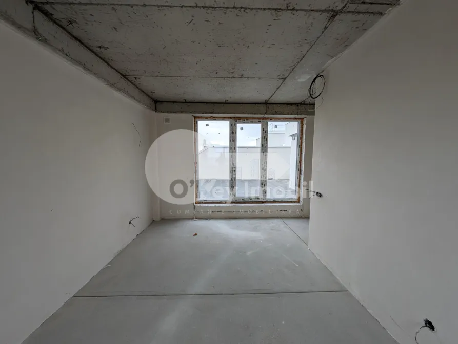 Penthouse, Durlești, CARTUȘA