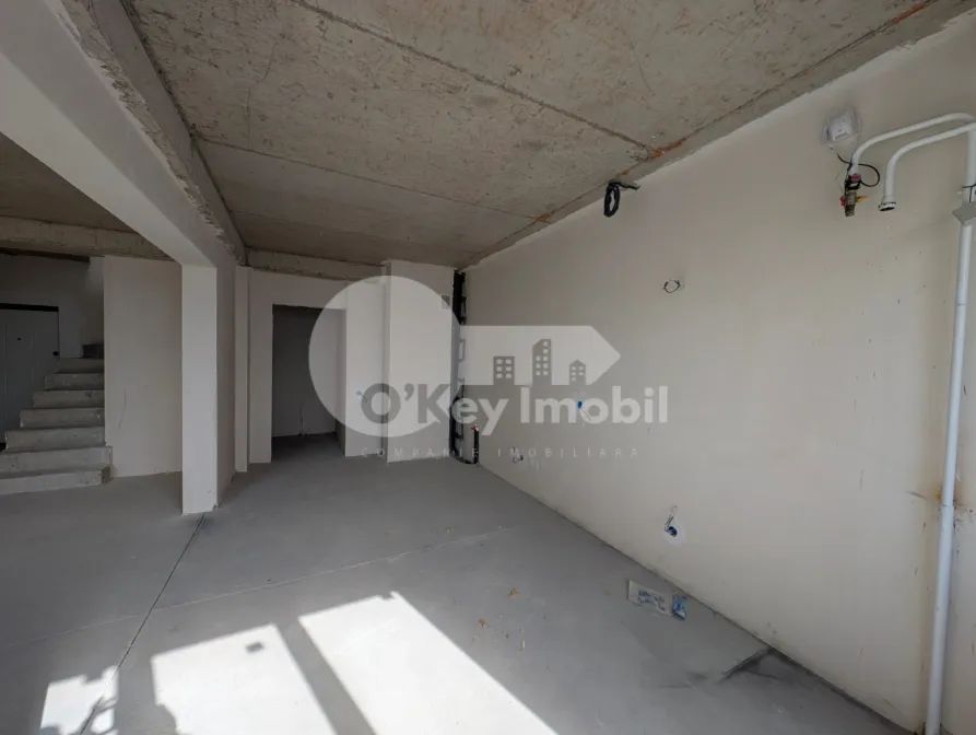 Penthouse, Durlești, CARTUȘA