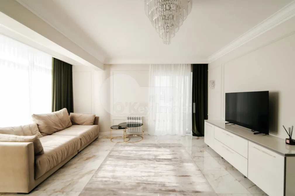 Apartament, Centru, LEV TOLSTOI