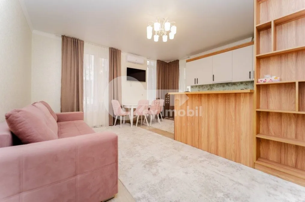 Apartament, Buiucani, LIVIU DELEANU