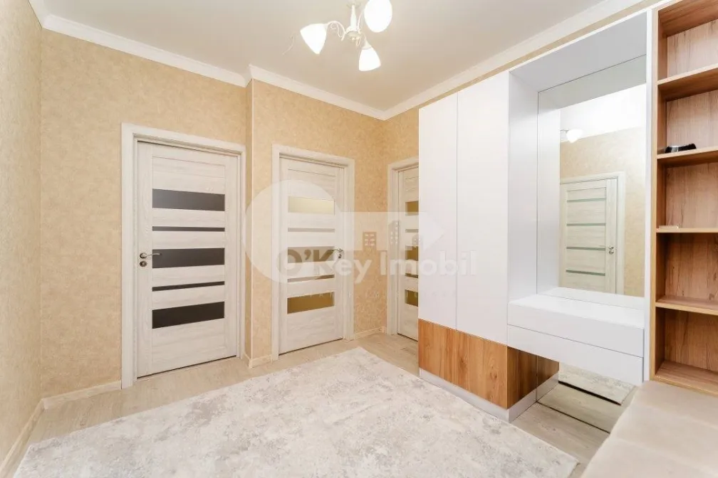 Apartament, Buiucani, LIVIU DELEANU