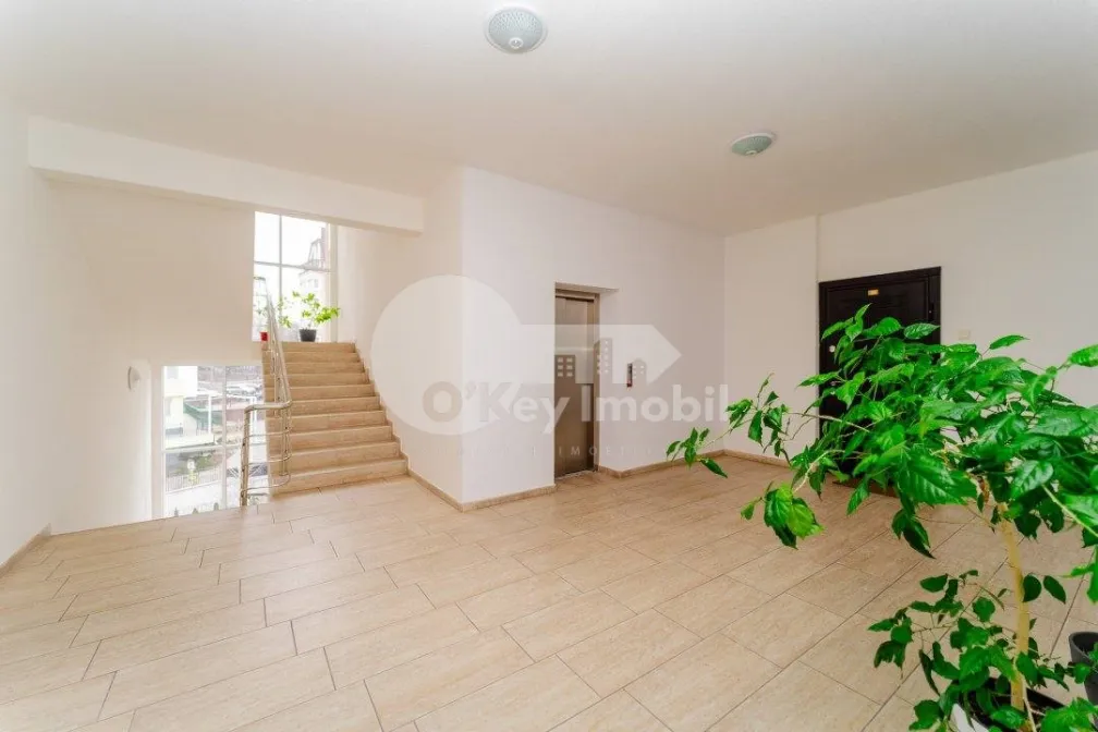Apartament, Buiucani, LIVIU DELEANU
