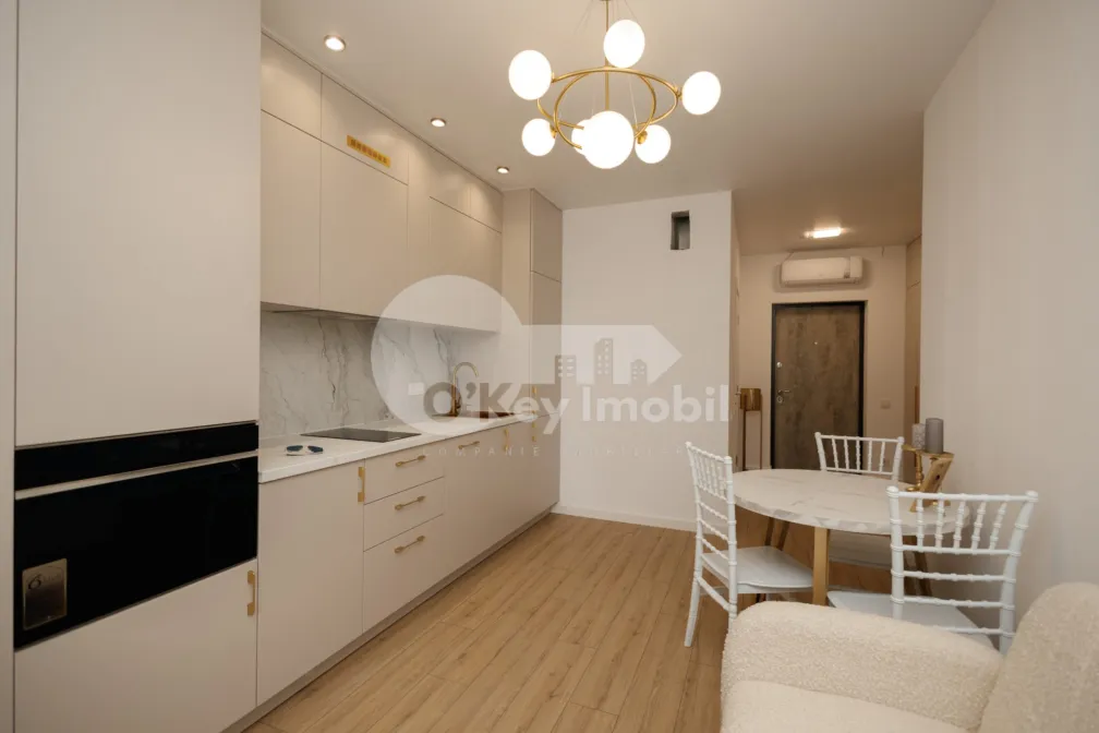 Apartament, Centru, CORNEȘTI