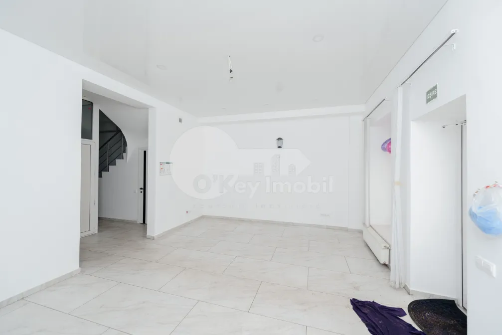 Spațiu comercial, Centru, COLUMNA