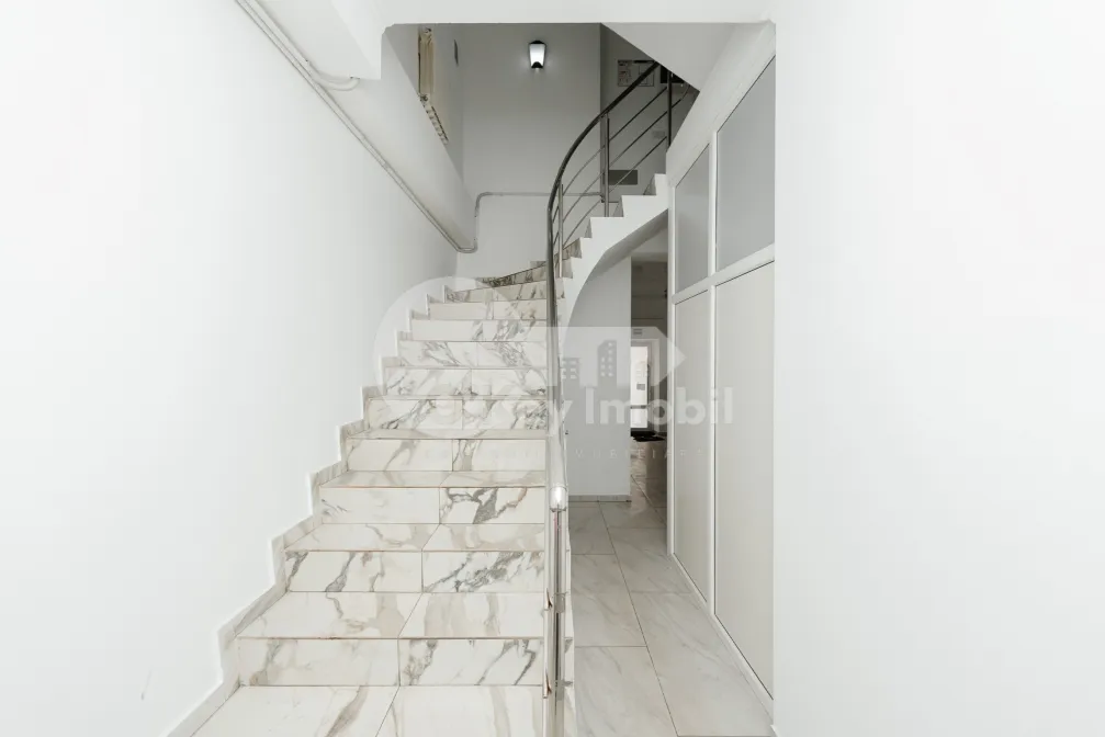 Spațiu comercial, Centru, COLUMNA