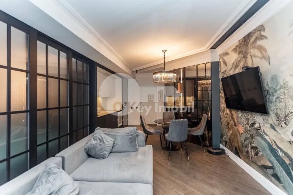 Apartament, Centru, MELESTIU