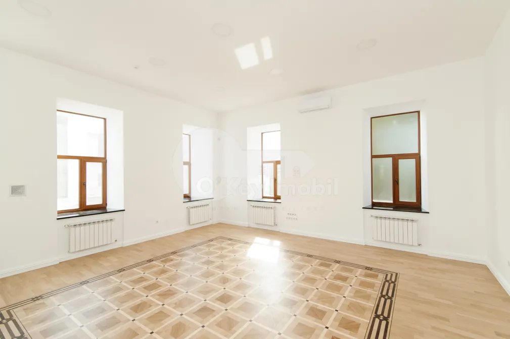 Spațiu comercial, Centru, VLAICU PÂRCĂLAB