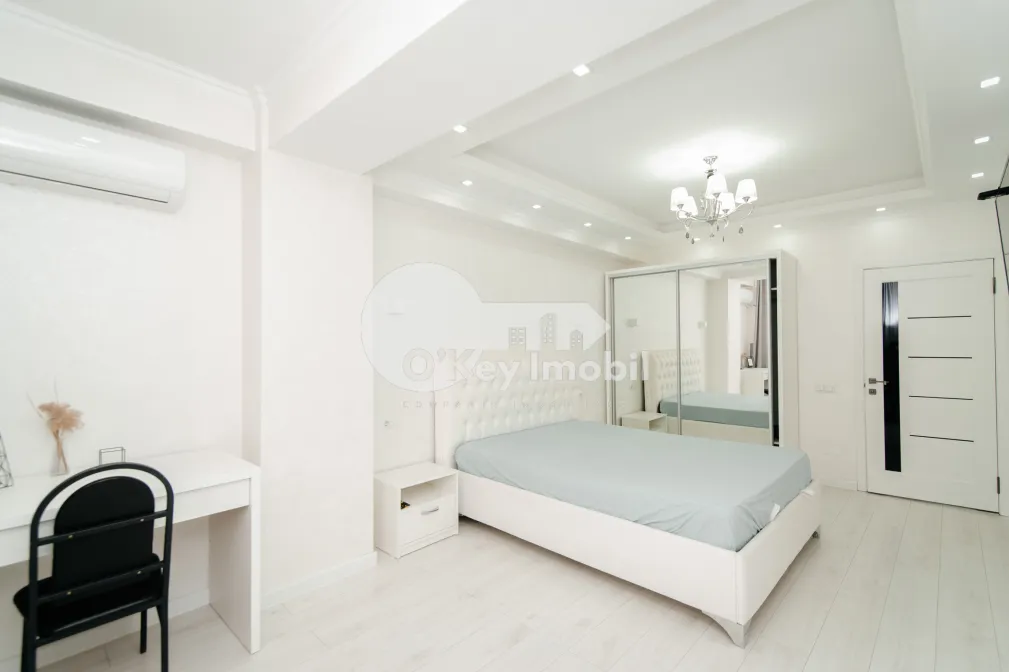 Apartament, Centru, ROMANĂ