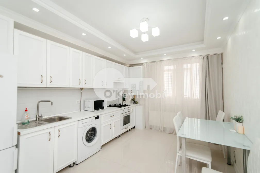 Apartament, Centru, ROMANĂ