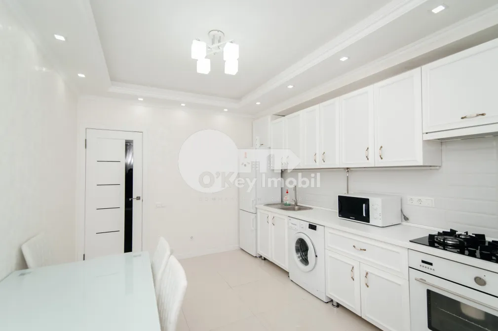 Apartament, Centru, ROMANĂ