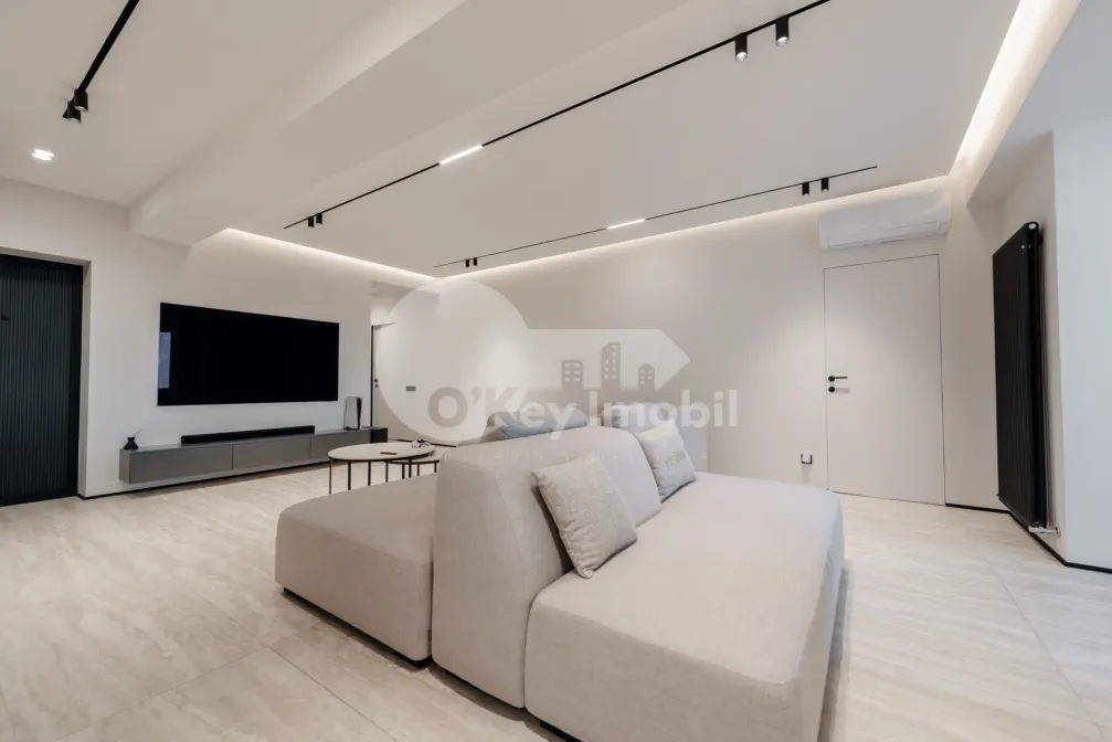 Apartament, Centru, MELESTIU