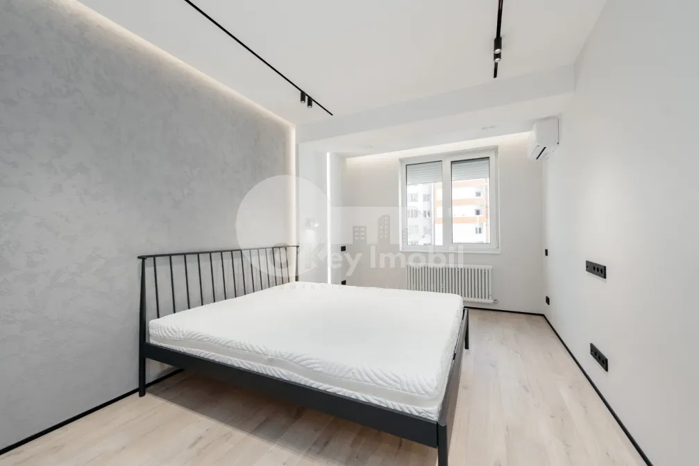 Apartament, Centru, MELESTIU