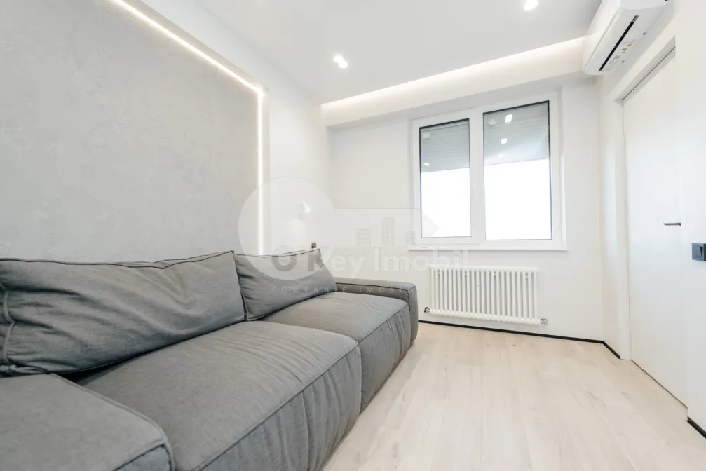 Apartament, Centru, MELESTIU