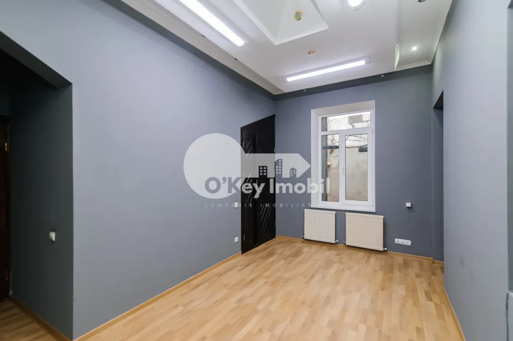 Oficiu, Centru, ALEXANDR PUȘKIN