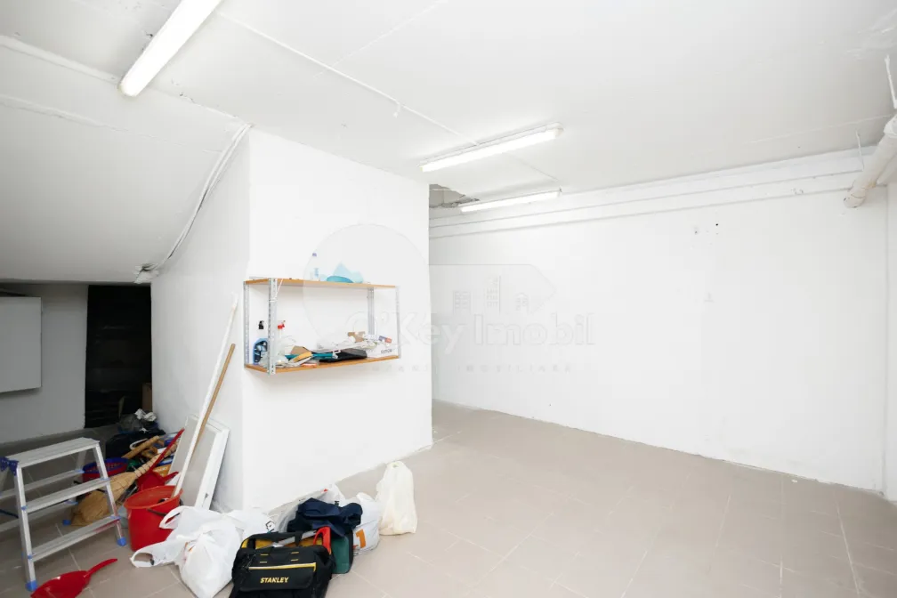 Spațiu comercial, Botanica, VARȘOVIA