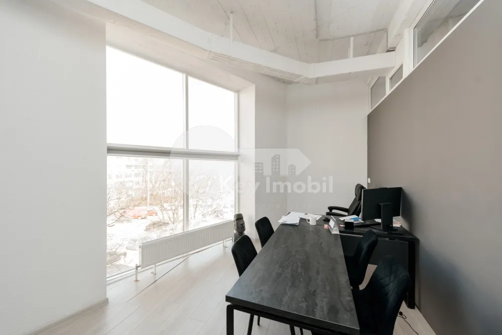 Oficiu, Botanica, CUZA VODĂ