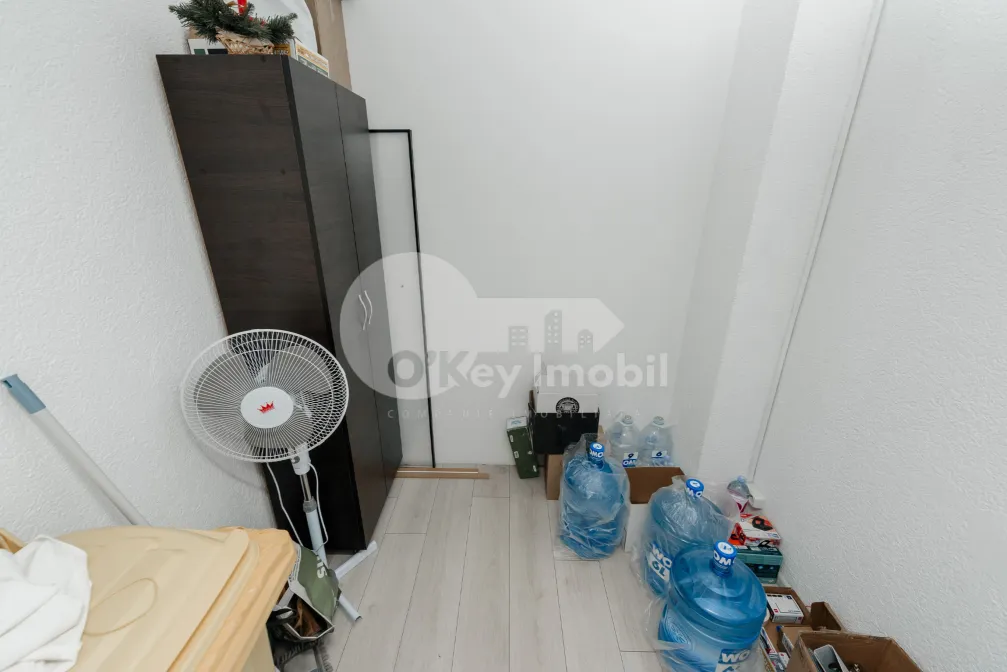 Oficiu, Botanica, CUZA VODĂ