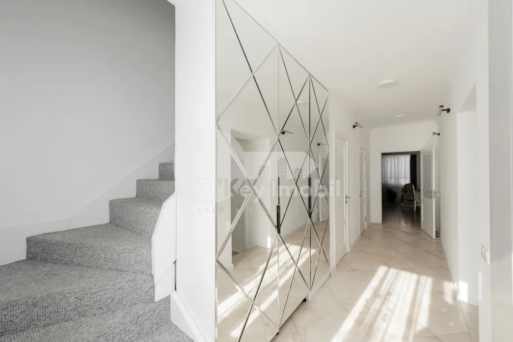 Casă, Centru, ANTON CRIHAN