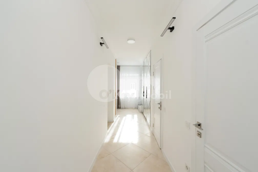 Casă, Centru, ANTON CRIHAN