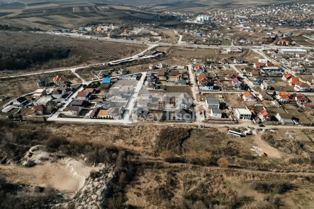 Teren, MĂGDĂCEȘTI