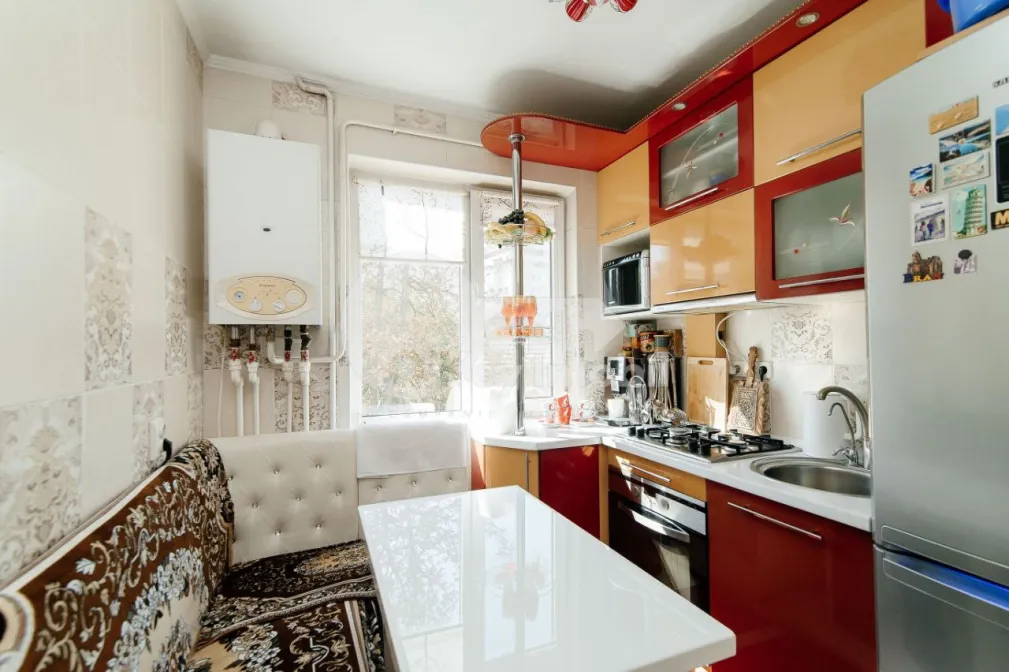 Квартира, Ботаника, ДИМИНЕЦИЙ