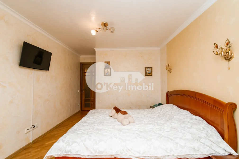 Apartament, Botanica, NICOLAE GRĂDESCU