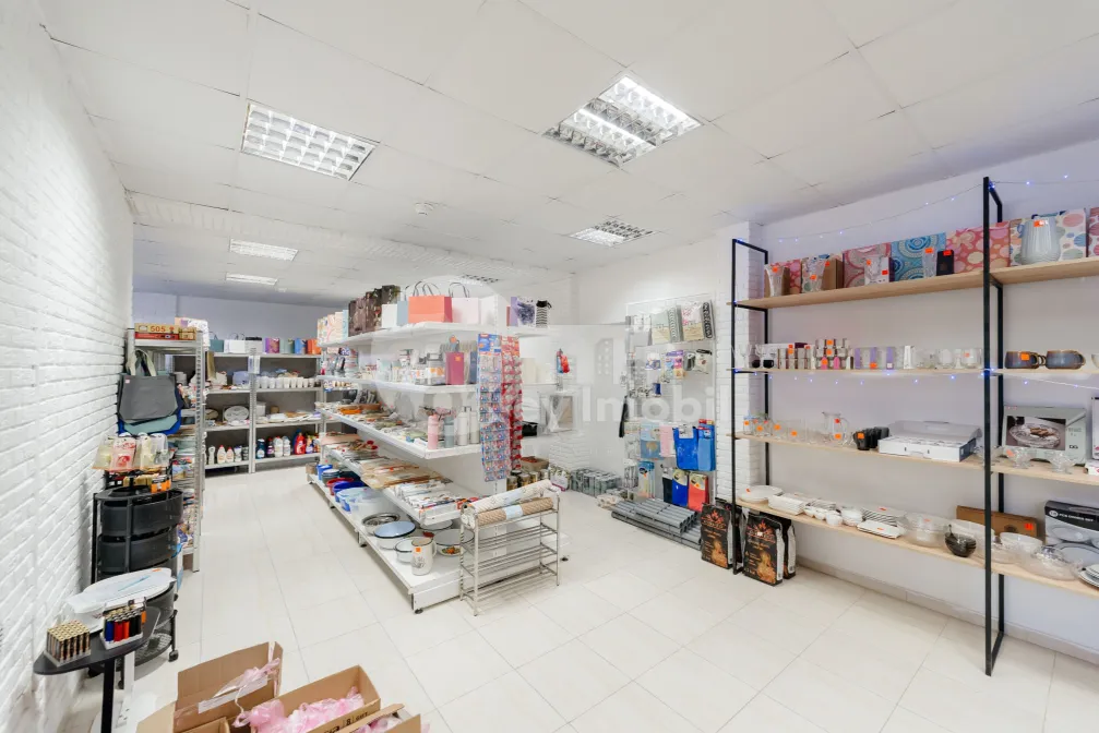 Spațiu comercial, Poșta Veche, CEUCARI