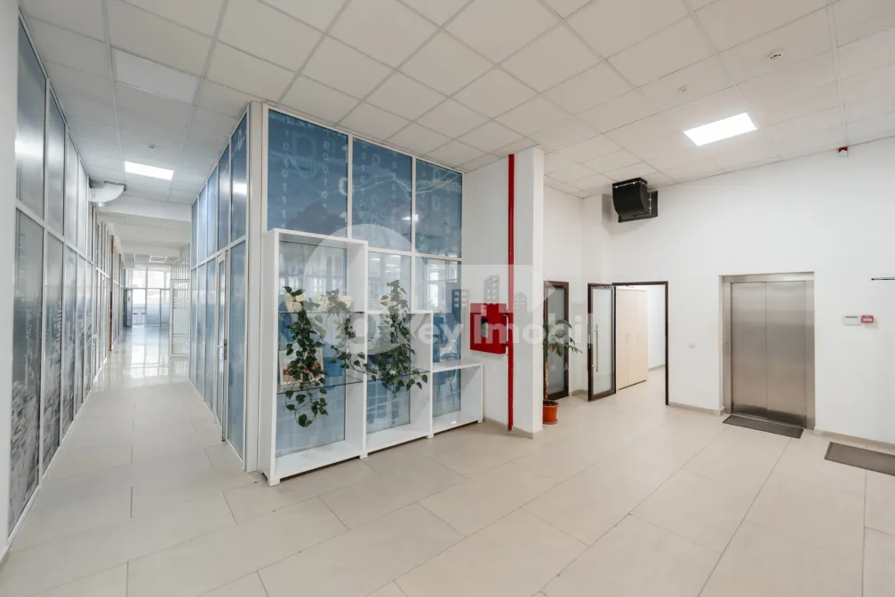 Spațiu comercial, Botanica, DECEBAL