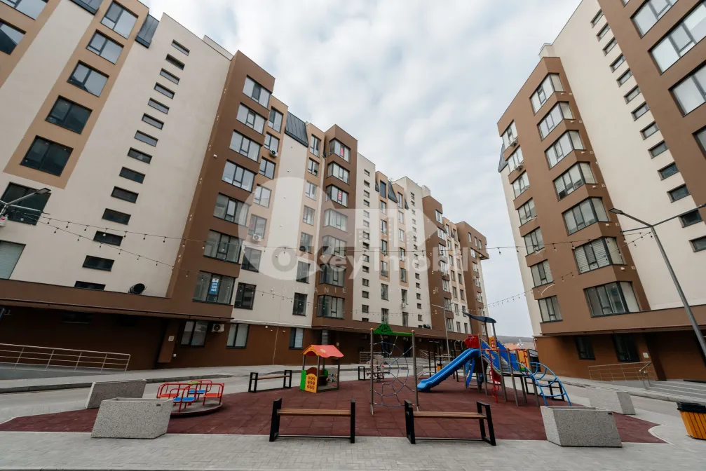 Квартира, ДУМБРАВА