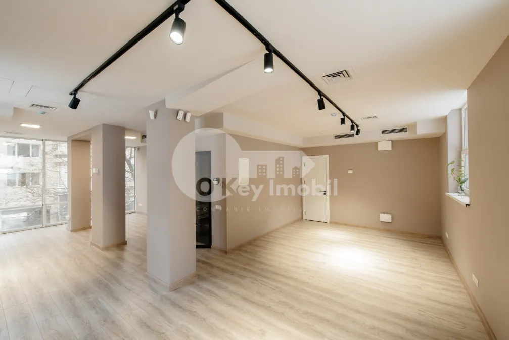 Oficiu, Centru, ALEXANDR PUȘKIN