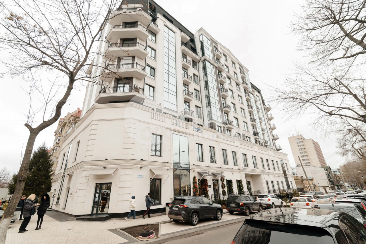 Офис, Центр, ПЕТРУ МОВИЛЭ