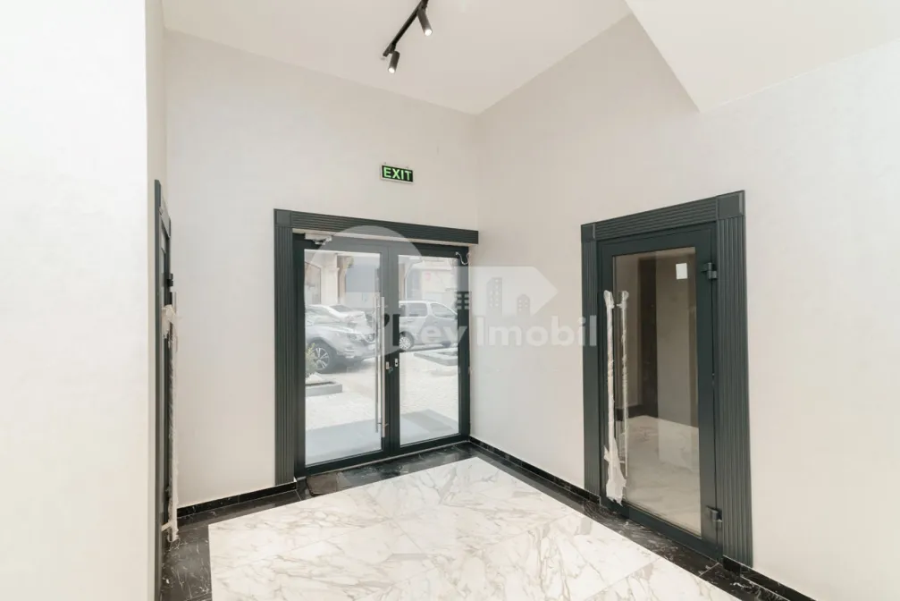 Oficiu, Centru, PETRU MOVILĂ