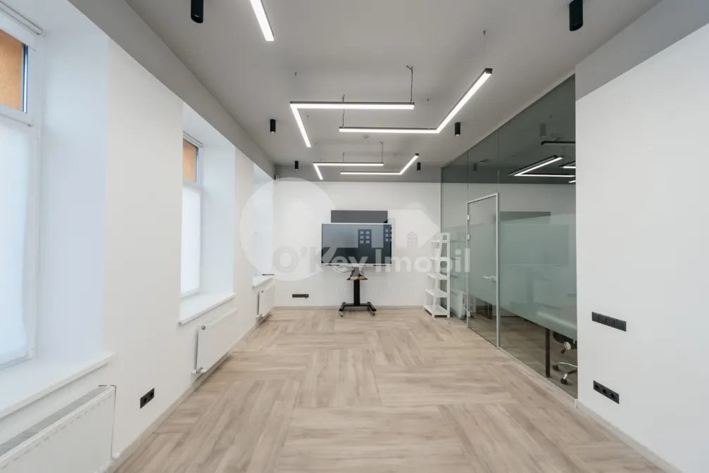 Spațiu comercial, Centru, MITROPOLIT DOSOFTEI