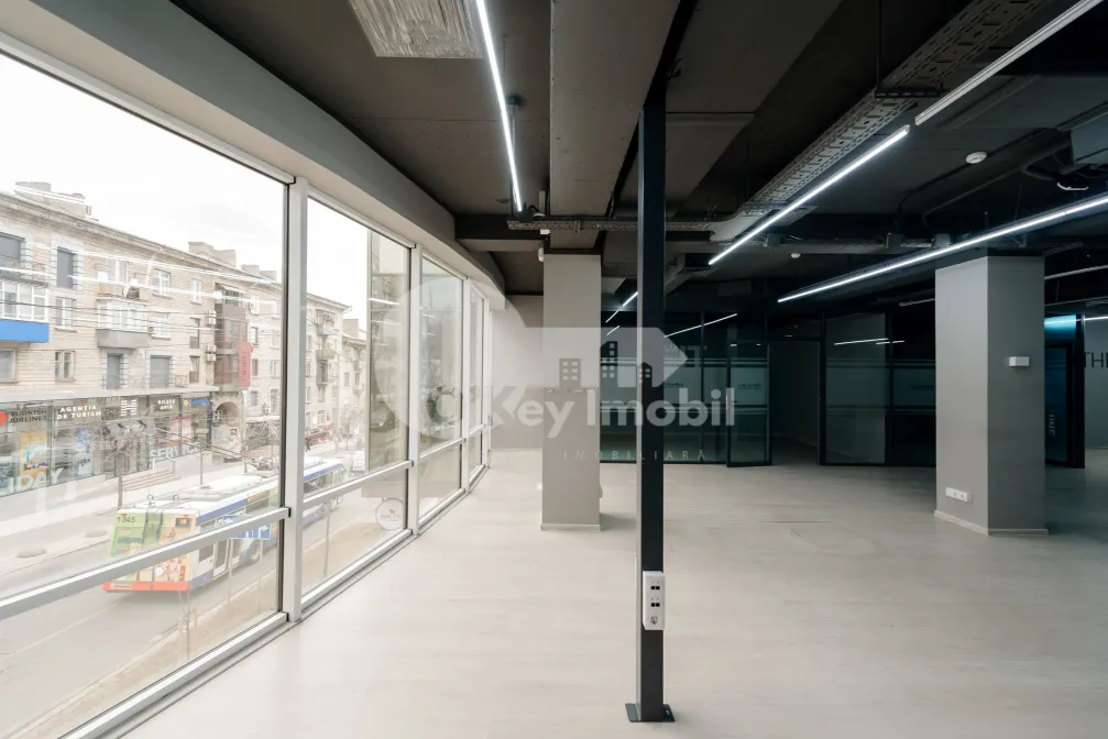 Oficiu, Centru, ALEXANDR PUȘKIN