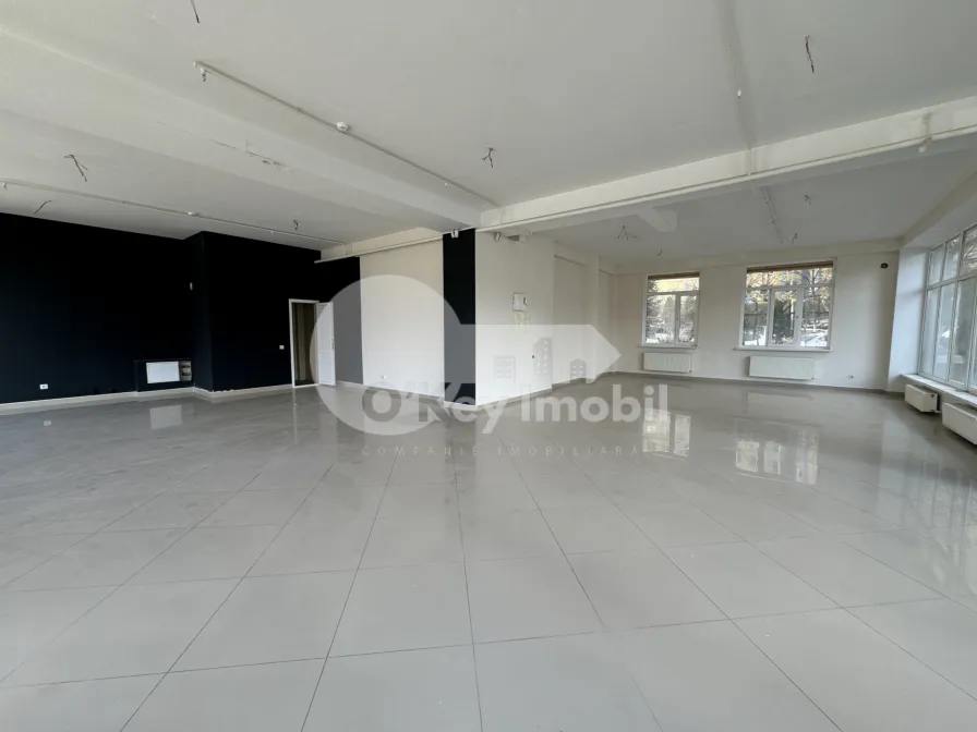 Spațiu comercial, Botanica, CUZA VODĂ