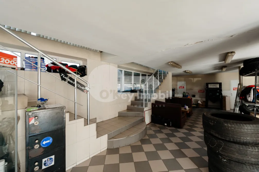 Spațiu comercial, Buiucani, LIVIU DELEANU