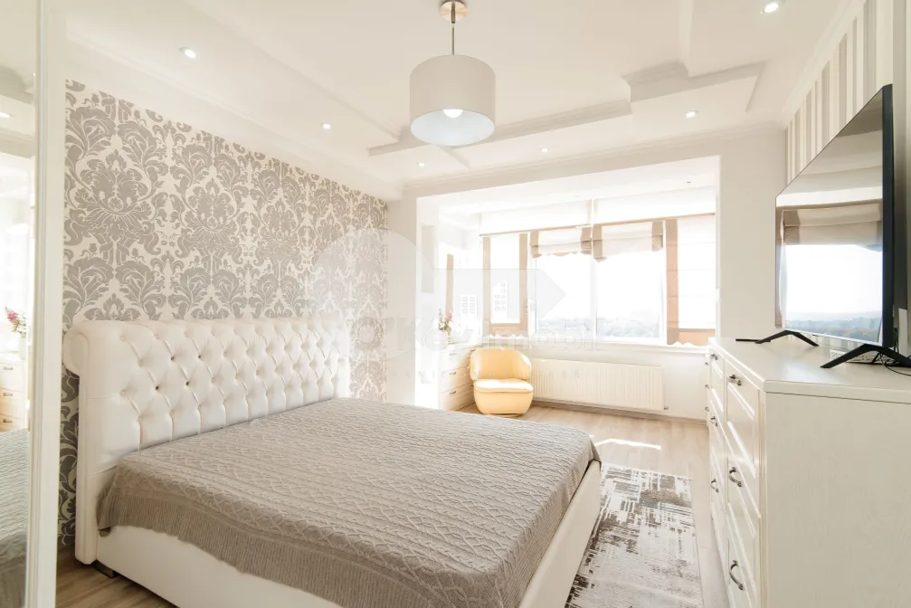 Apartament, Centru, MELESTIU