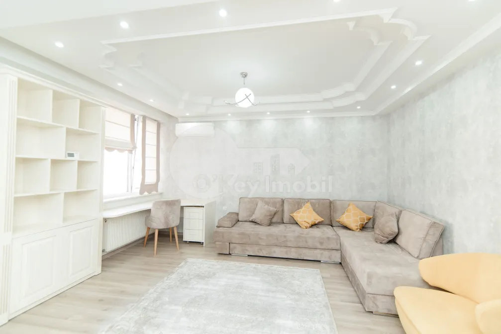 Apartament, Centru, MELESTIU